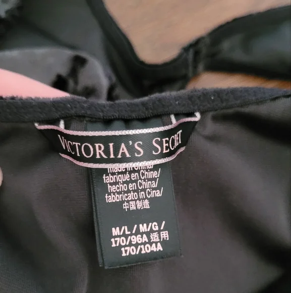 Victorias Secret Crushed Velvet Thong Style Bodysuit, Women's M/L, Classic Black - Picture 5 of 10